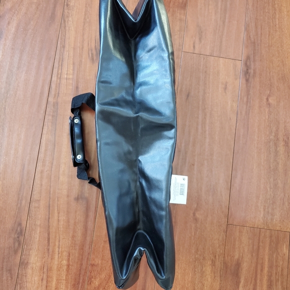 CALVIN KLEIN FAUX LEATHER DUFFLE BAG - Picture 9 of 9